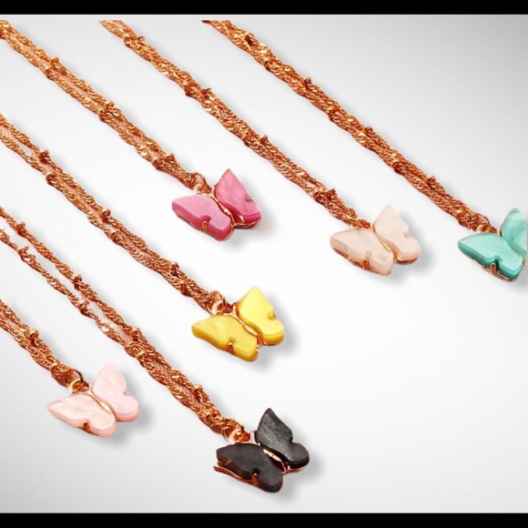 Dainty Gold Chain Butterfly Necklace - Picture 6 of 7